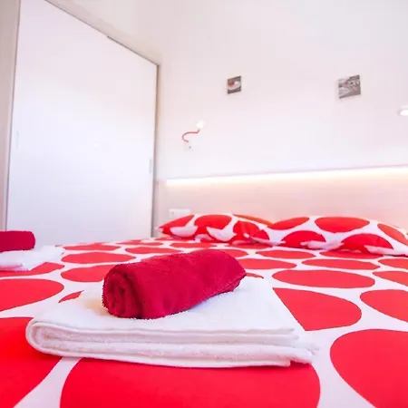 Klimatisierte Birikina 4 Mit Pool Apartman